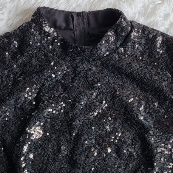 Jodi Kristopher Black Sequin Crop Top Size 9(M) - Picture 2 of 11